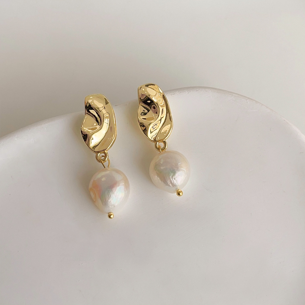 Аксессуары для самостоятельног – обзор и цена Pearl Stud Earrings