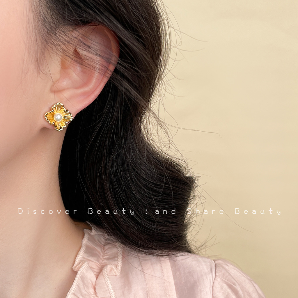 Аксессуары для самостоятельног – обзор и цена Pearl Stud Earrings