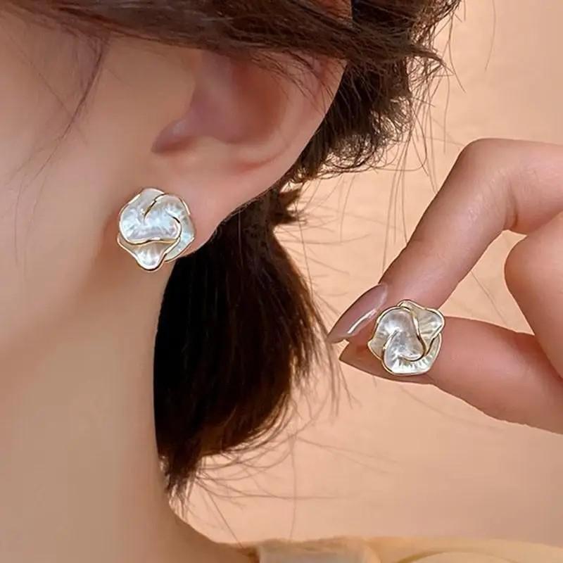 Женские винтажные серьги-гвозд – обзор и цена Pearl Stud Earrings