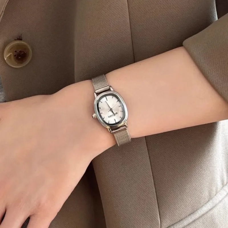 Зеленые часы с маленьким оваль – обзор и цена Jewelry Watches For Women